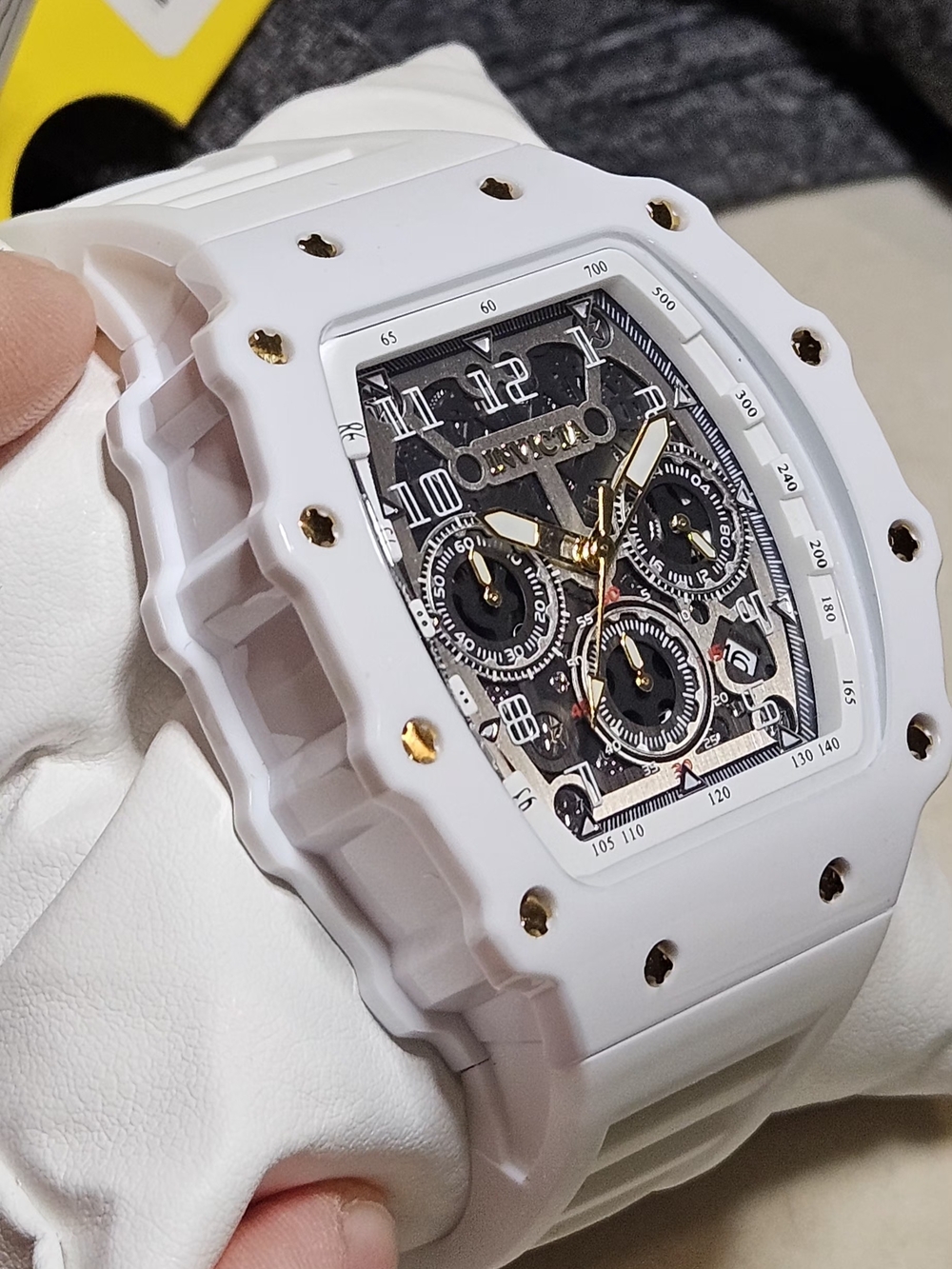 Invicta Racing Men’s White and Gold Chronograph Watch - Picture 14 of 15